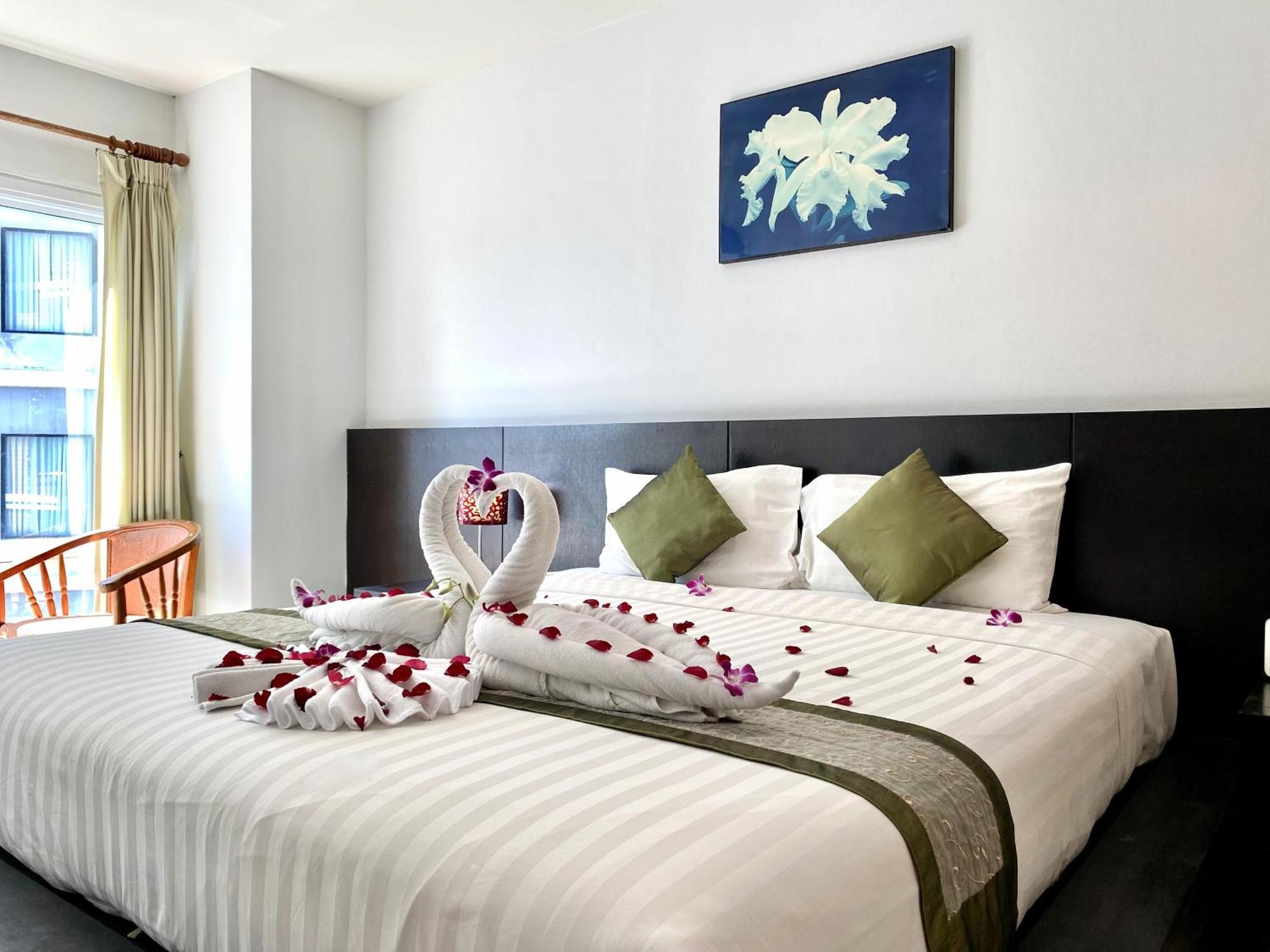 Patong Apk Resort מראה חיצוני תמונה