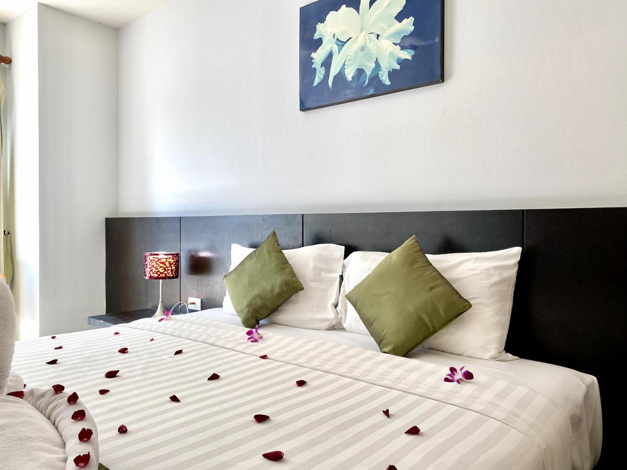 Patong Apk Resort מראה חיצוני תמונה