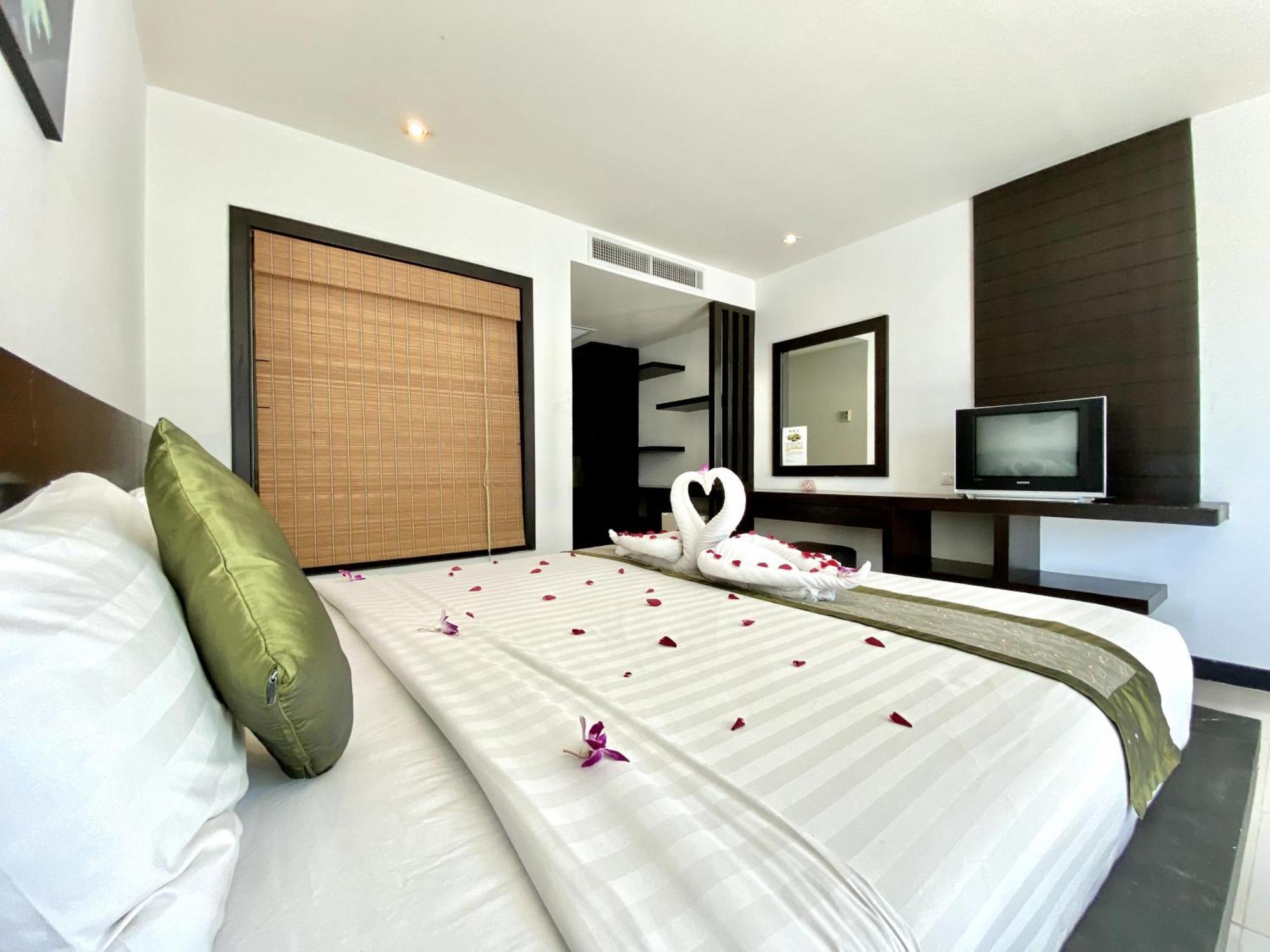 Patong Apk Resort מראה חיצוני תמונה